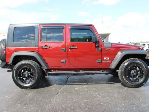 Used 2008 Jeep Wrangler Unlimited image 3
