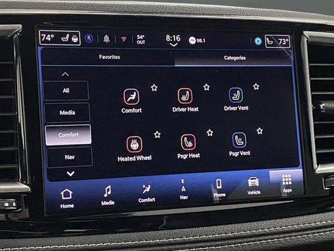 New 2026 Chrysler Pacifica Limited w/ Trailer Tow Group image 8