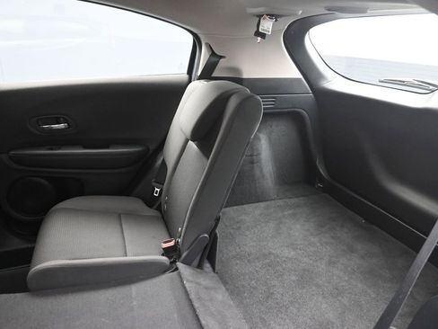 Used 2022 Honda HR-V LX image 21