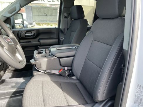 New 2026 GMC Sierra 2500 Pro w/ Convenience Package AWD/4WD image 18