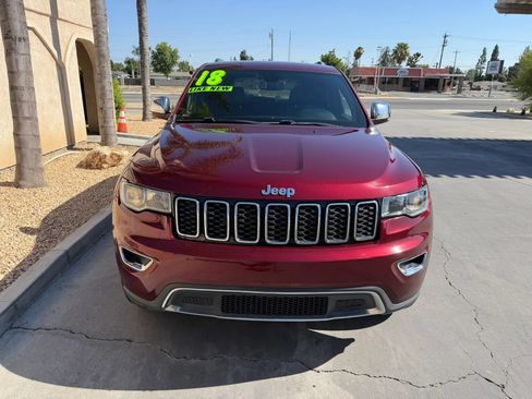 Used 2018 Jeep Grand Cherokee Limited RWD image 2