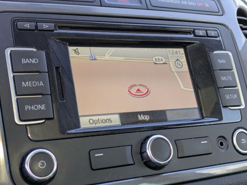 Used 2015 Volkswagen Tiguan R-Line image 31