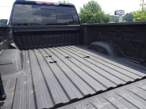 Used 2025 GMC Sierra 2500 Denali w/ Denali Reserve Package AWD/4WD image 32