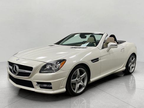 Used 2014 Mercedes-Benz SLK 250 image 9