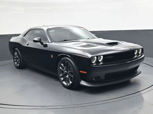 Used 2021 Dodge Challenger R/T Scat Pack image 2