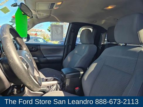 Used 2016 Toyota Tacoma SR5 image 14