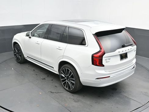 New 2026 Volvo XC90 B6 Plus w/ Protection Package Premier AWD/4WD image 25