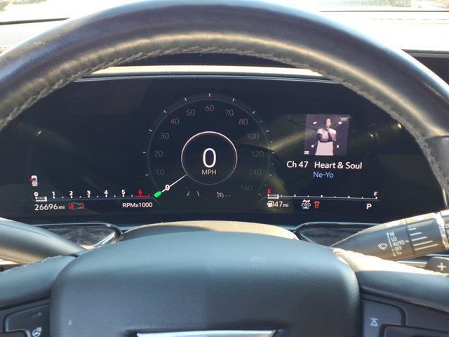 Used 2021 Cadillac Escalade Premium Luxury w/ LPO, Illumination Package AWD/4WD image 21