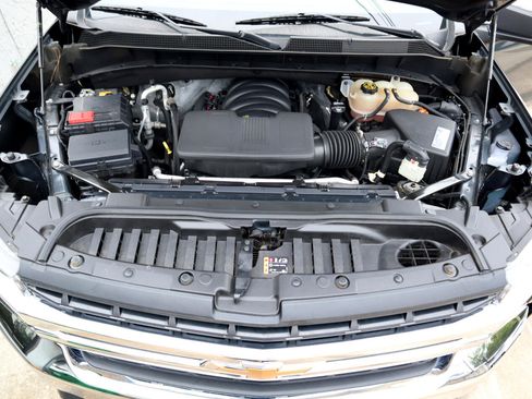 Used 2021 Chevrolet Silverado 1500 LT w/ Z71 Off-Road Package image 12