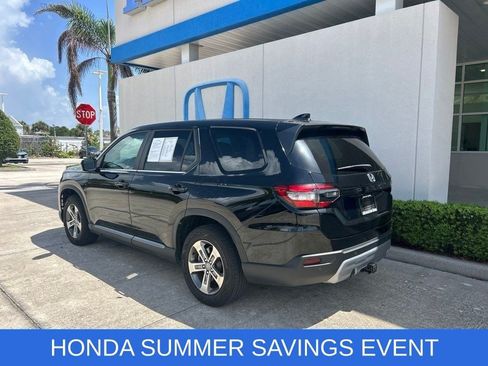Used 2025 Honda Pilot EX-L image 6