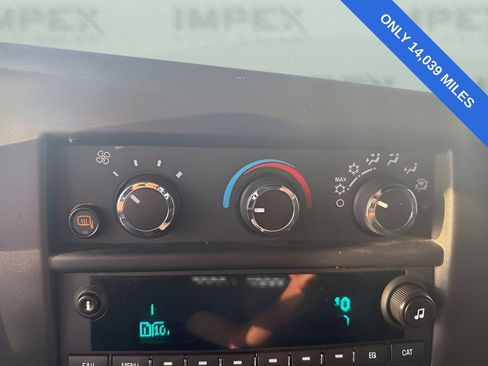 Used 2023 Chevrolet Express 2500 w/ Driver Convenience Package RWD image 11