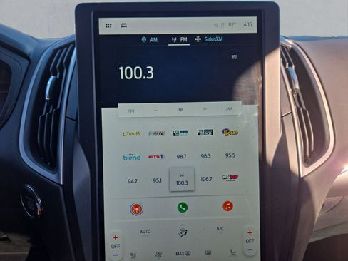 Certified 2022 Ford Edge SEL w/ Convenience Package image 18