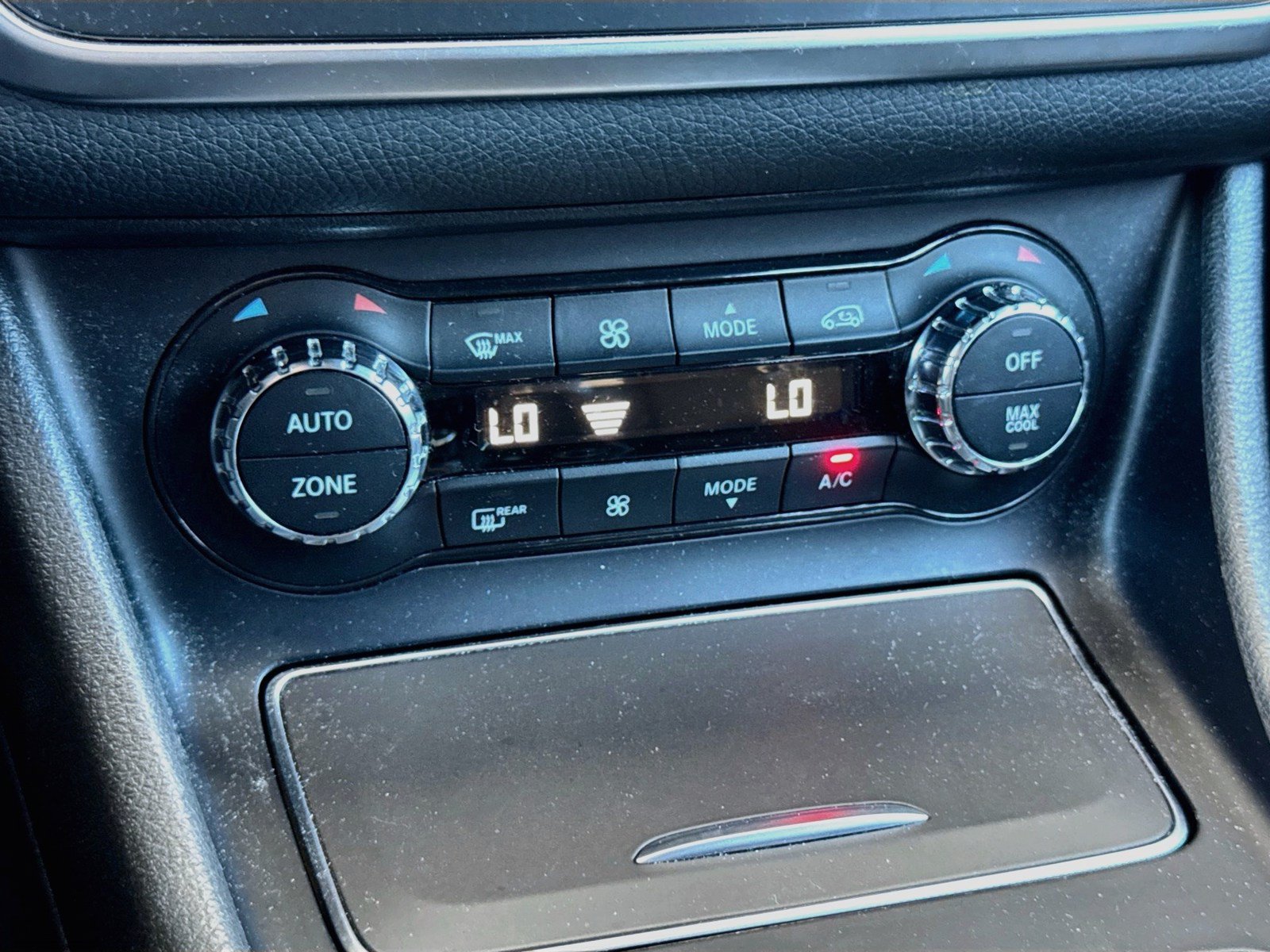 Used 2019 Mercedes-Benz GLA 250 4MATIC image 11