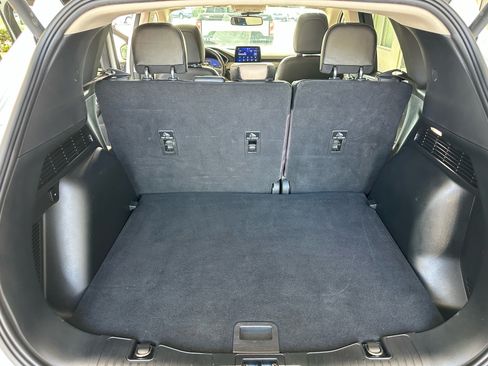 Certified 2020 Ford Escape Titanium AWD/4WD image 25