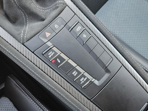 Certified 2025 Porsche 718 Boxster Spyder RS image 22