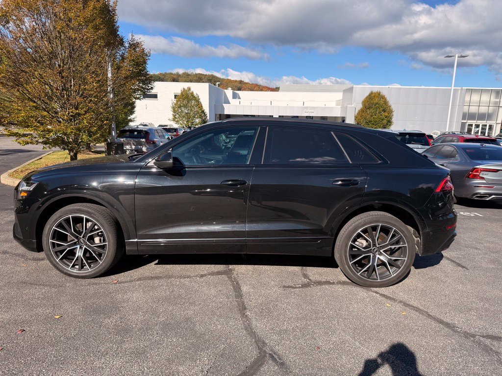 Used 2023 Audi Q8 Prestige AWD/4WD image 7