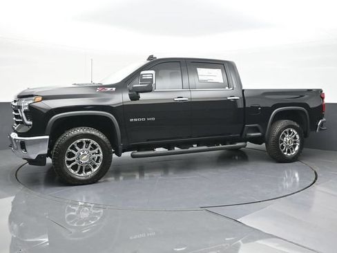 New 2026 Chevrolet Silverado 2500 LTZ w/ LTZ Convenience Package AWD/4WD image 5
