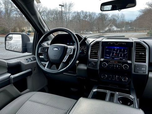 Used 2020 Ford F150 XLT w/ Equipment Group 302A Luxury image 30