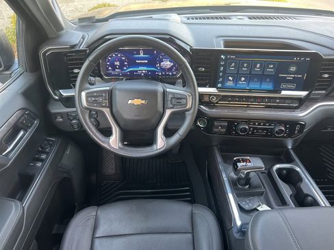 Used 2024 Chevrolet Silverado 1500 LTZ w/ LTZ Premium Package image 2