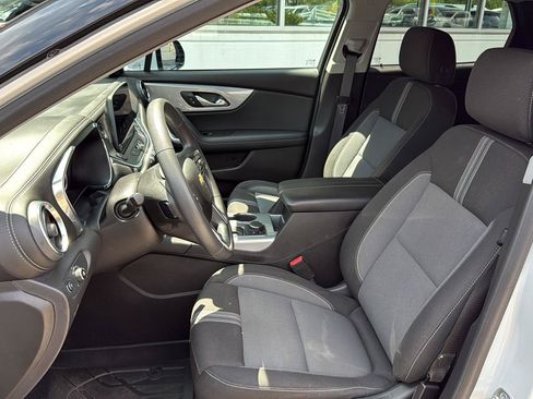 Used 2024 Chevrolet Blazer LT w/ Convenience Package FWD image 14