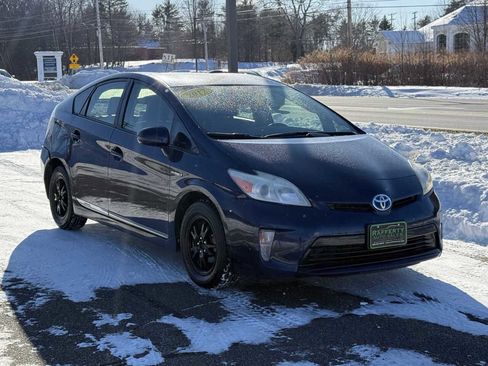 Used 2012 Toyota Prius image 2