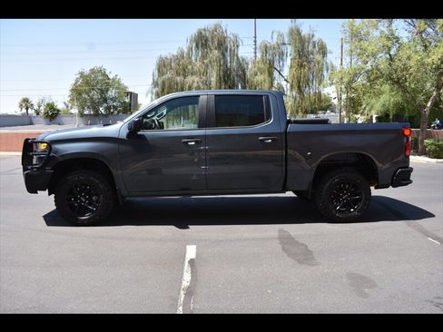 Used 2020 Chevrolet Silverado 1500 Custom Trail Boss image 4