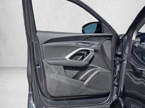 New 2025 Audi Q5 Premium image 13