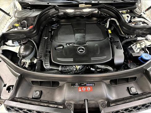 Used 2013 Mercedes-Benz GLK 350 2WD image 32