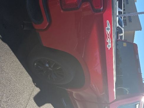 Used 2023 Chevrolet Silverado 1500 Custom image 5