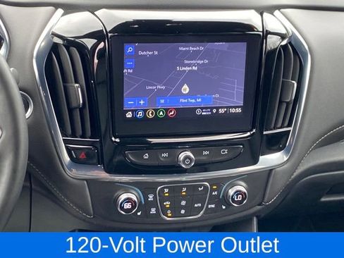Certified 2023 Chevrolet Traverse LT w/ LT Premium Package FWD image 9