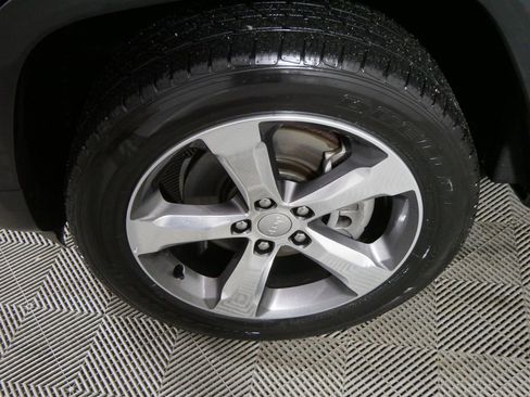 Used 2021 Jeep Grand Cherokee L Limited w/ Trailer Tow Group (B) image 9