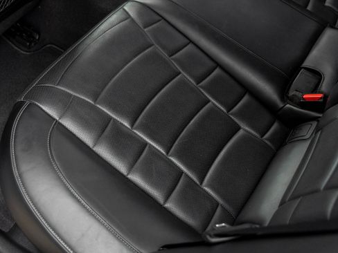 Used 2022 Kia Stinger GT2 image 34