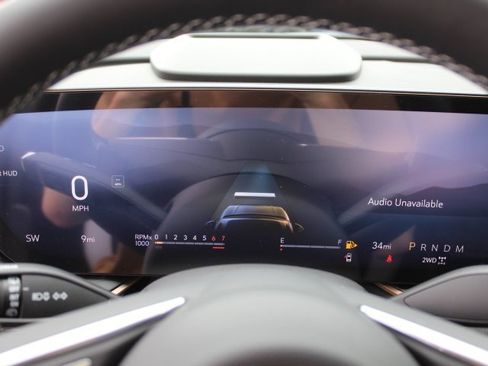 New 2025 Buick Envision Sport Touring image 9