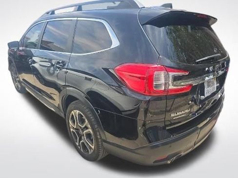 Used 2023 Subaru Ascent Limited AWD/4WD image 4