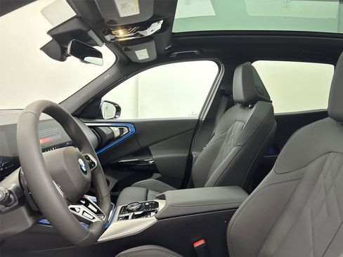 New 2026 BMW X3 xDrive30 w/ Premium Package image 24