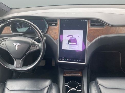 Used 2019 Tesla Model X 100D AWD/4WD image 11