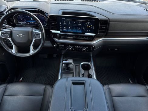 Certified 2022 Chevrolet Silverado 1500 LT Trail Boss w/ Convenience Package II AWD/4WD image 15