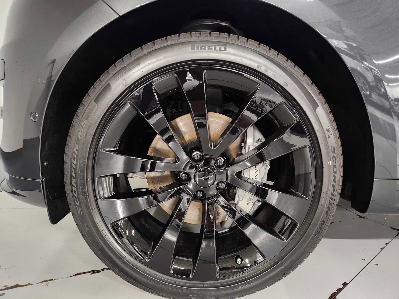 New 2026 Land Rover Range Rover Sport Dynamic SE AWD/4WD image 8