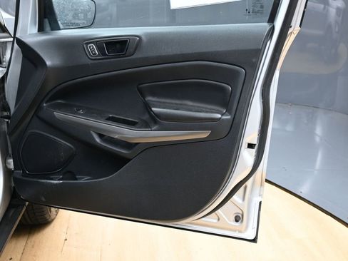 Used 2020 Ford EcoSport SES w/ Interior Protection Package AWD/4WD image 42