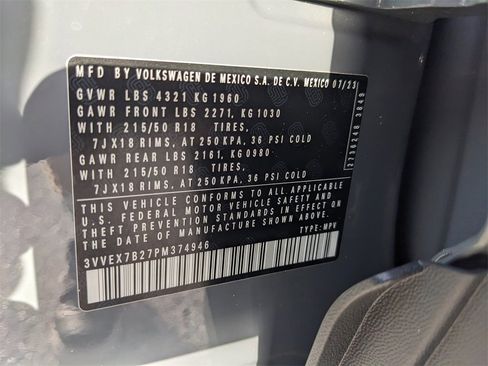 Used 2023 Volkswagen Taos SE image 34