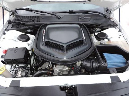 Used 2016 Dodge Challenger R/T Scat Pack image 16