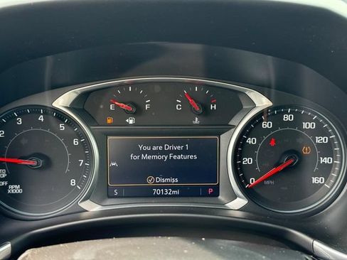 Used 2020 Chevrolet Equinox Premier FWD image 21