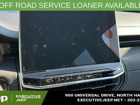 Used 2025 Jeep Compass Limited w/ Sun & Sound Group AWD/4WD image 15