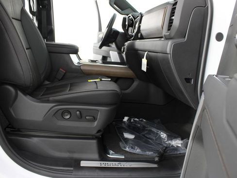 New 2026 Chevrolet Silverado 2500 High Country w/ Technology Package AWD/4WD image 23
