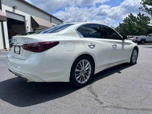 Used 2019 INFINITI Q50 Luxe w/ Essential Package (3.0T Luxe) RWD image 3