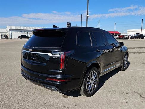 Certified 2020 Cadillac XT6 Sport w/ Platinum Package image 5