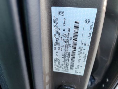 New 2023 Ford F150 Lightning Lariat image 10