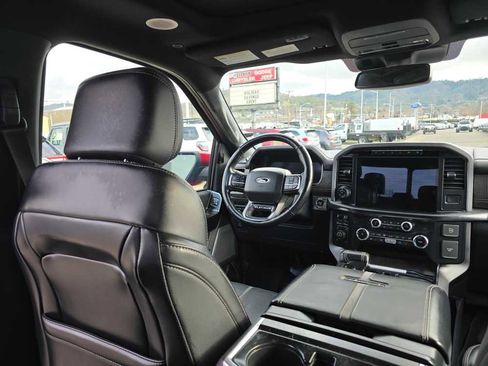 Used 2022 Ford F150 Platinum w/ Equipment Group 701A High image 10