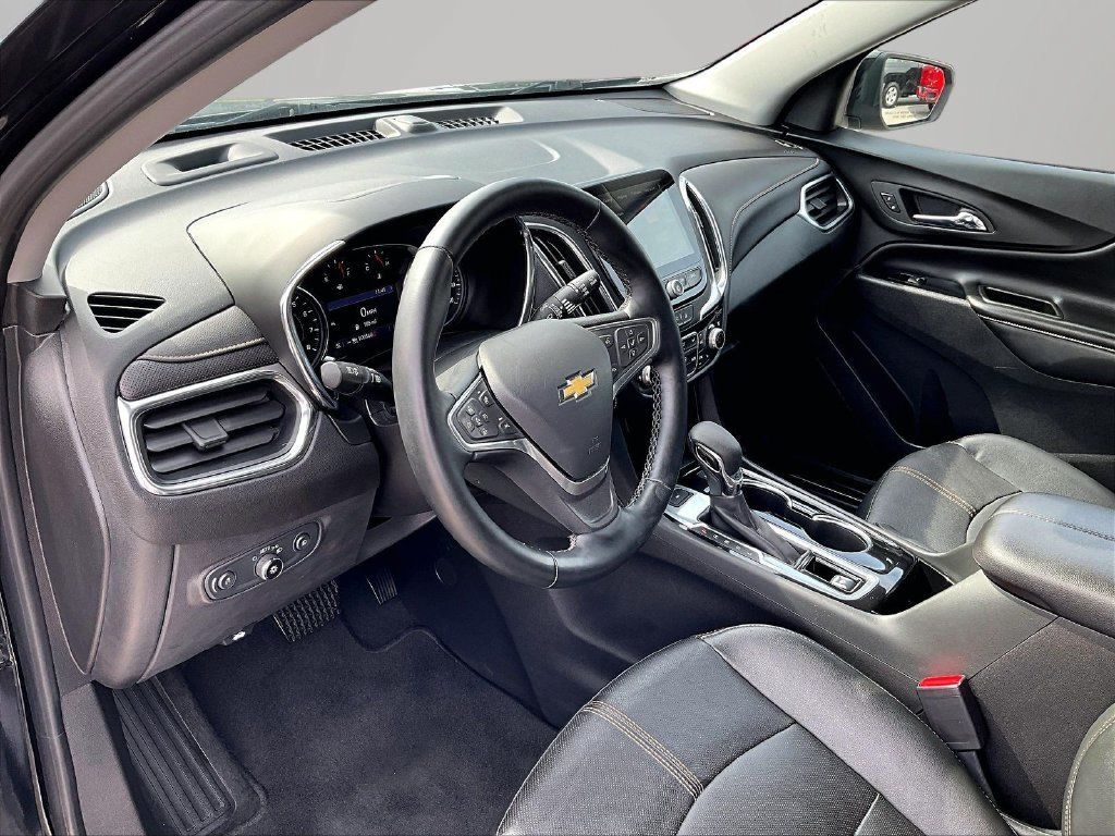 Used 2023 Chevrolet Equinox Premier AWD/4WD image 15