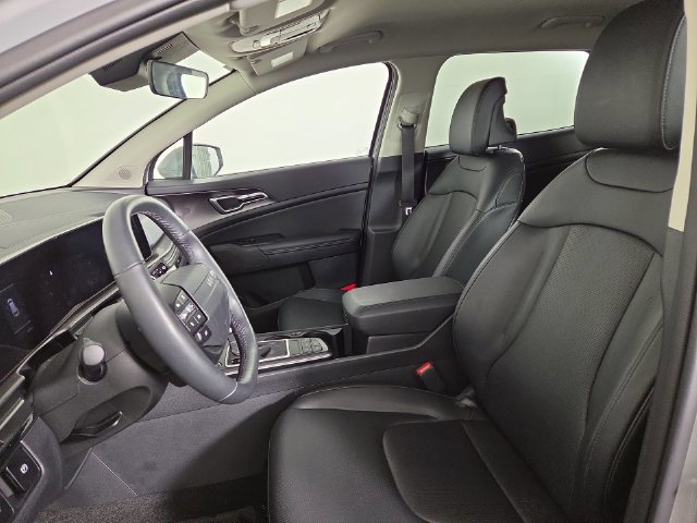 Certified 2026 Kia Sportage EX FWD image 13
